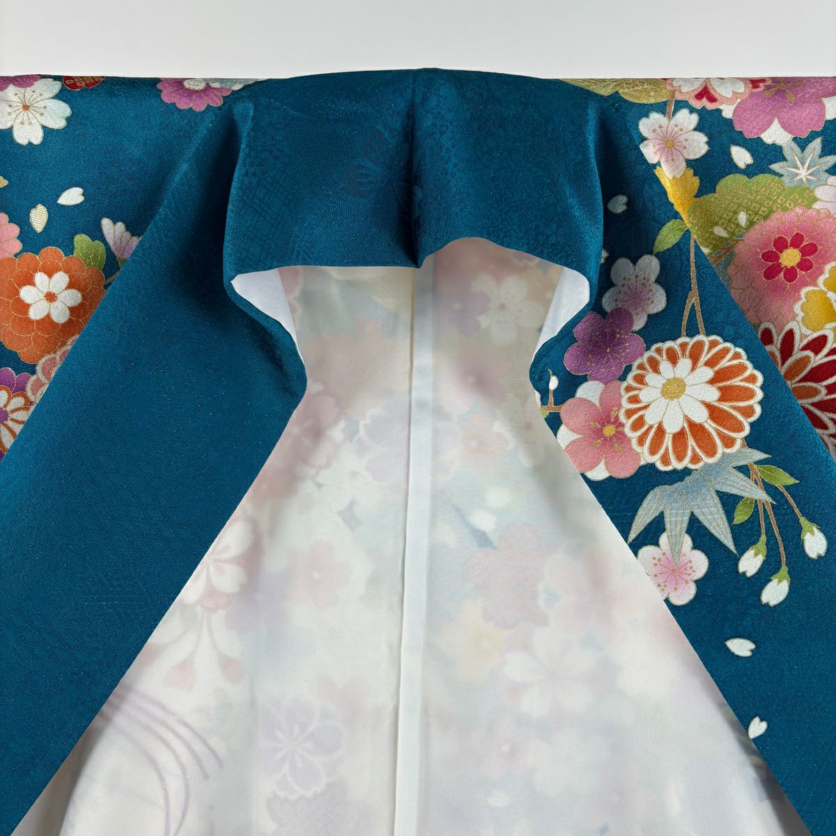 【庫存清倉】振袖禮服 身長165cm 袖長67cm M 雙層 菊花 松樹竹子梅花 銀通 金線 青綠 純蠶絲 美品 逸品級