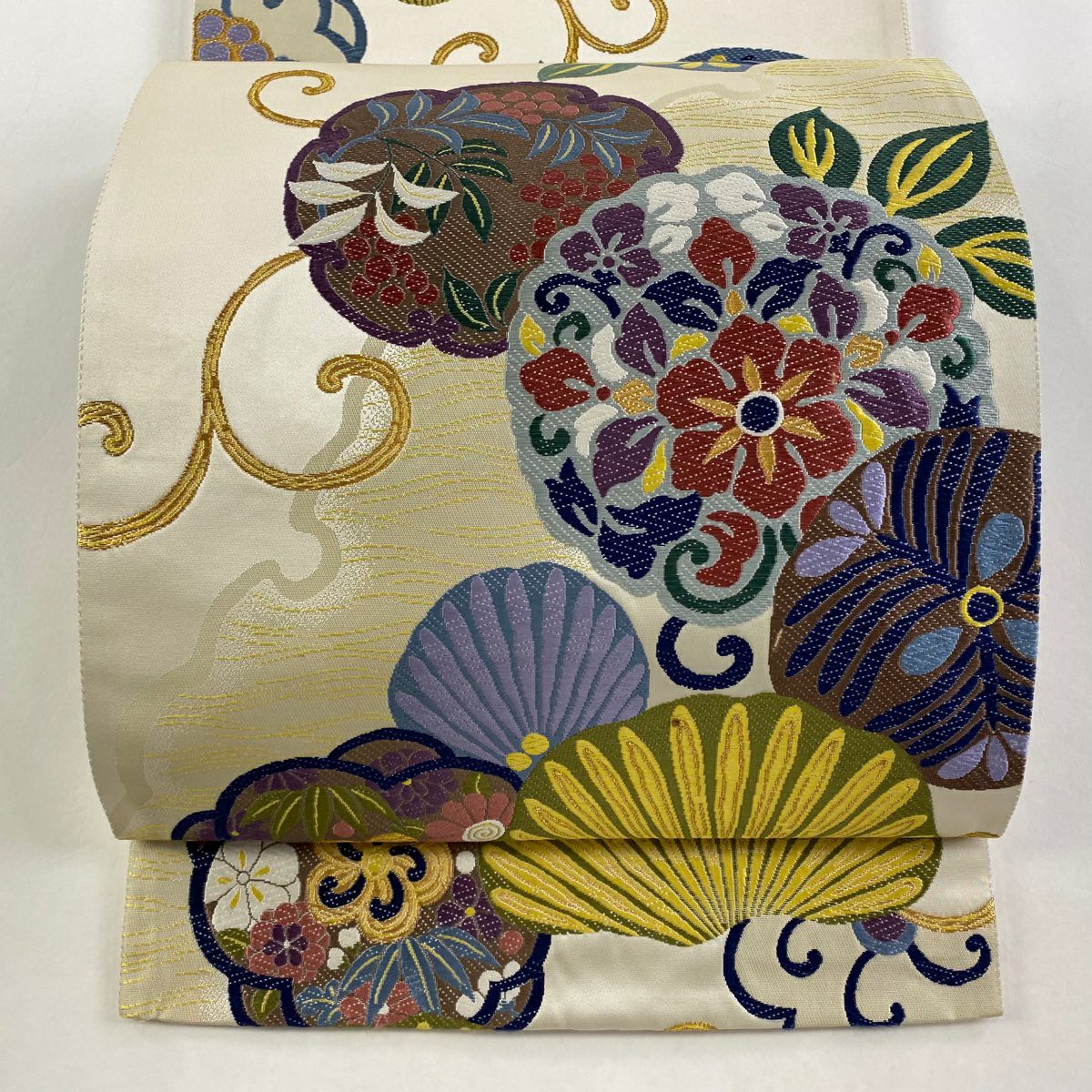 【庫存清倉】 袋帶 美品 名品級 松樹竹子梅花 草花紋 金糸 米色 六通 純蠶絲