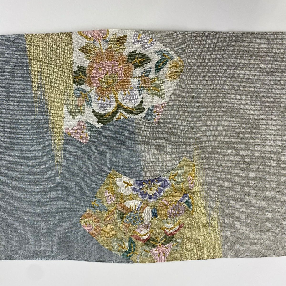 【庫存清倉】 名古屋帶 優品級 松樹葉仕立 八寸名古屋帶 扇子面 向鳥 金銀彩 青灰色 純蠶絲