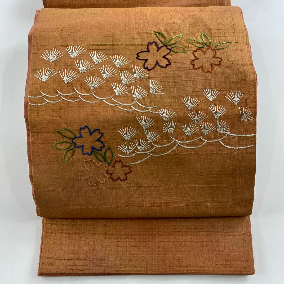 【庫存清倉】 袋帶 美品 優品級 紬織織 松樹 樱花 刺繡 金銀彩 橙色 大鼓圖案 純蠶絲
