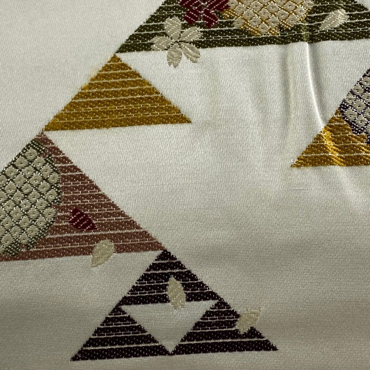 【庫存清倉】 名古屋帶 優品級 櫻花 雪輪 刺繡 米色 純蠶絲