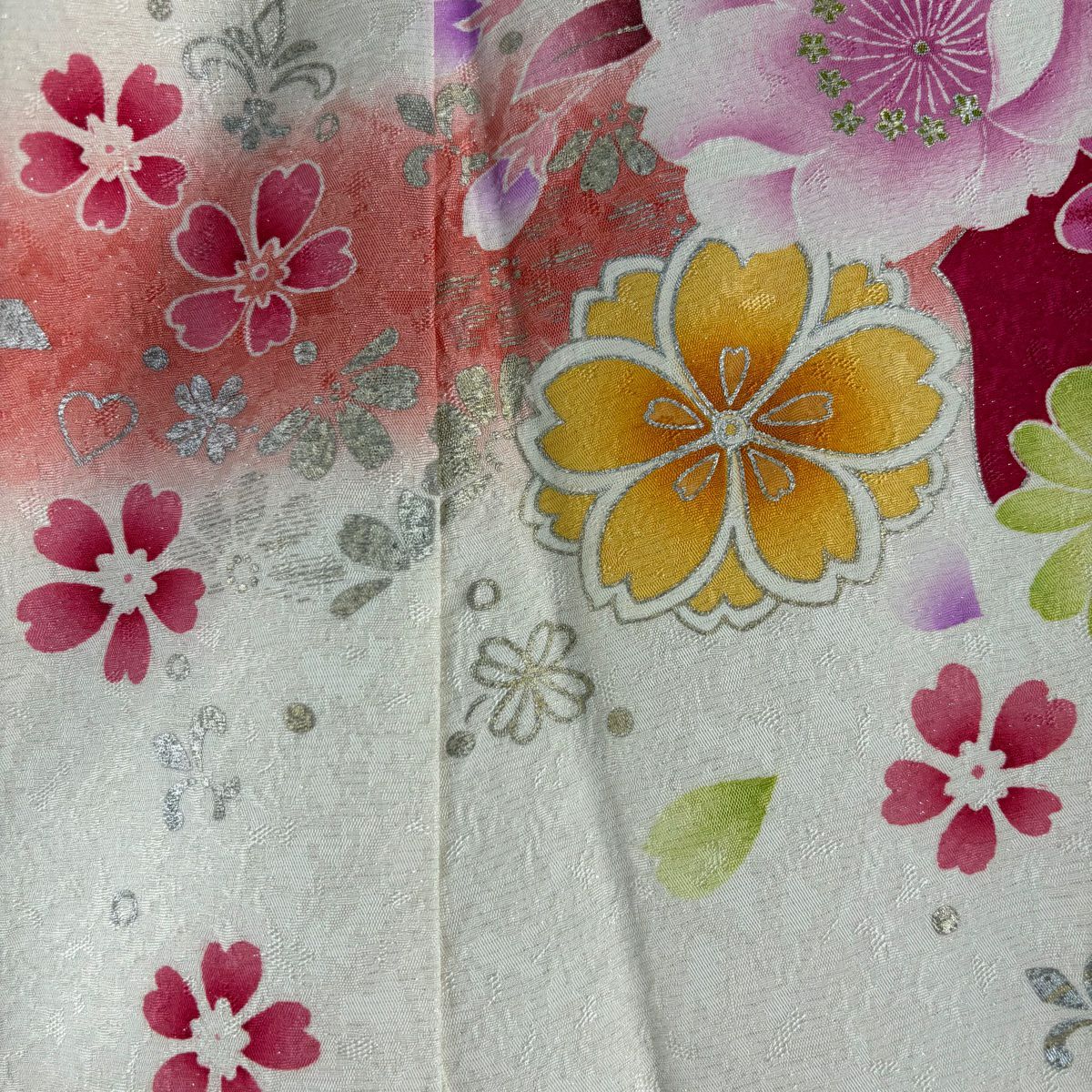 【庫存清倉】振袖禮服 身長170.5cm 袖長69.5cm L 雙層 牡丹 櫻花 刺繡 金銀彩 奶油色 純蠶絲 逸品級