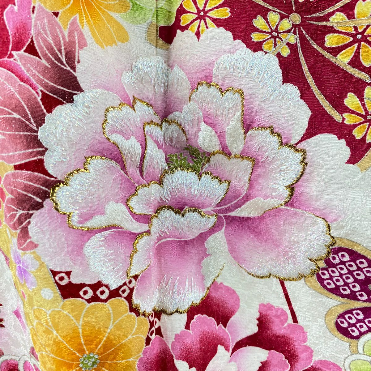 【庫存清倉】振袖禮服 身長169cm 袖長68.5cm L 雙層 牡丹 櫻花 刺繡 金銀彩 奶油色 純蠶絲 逸品級