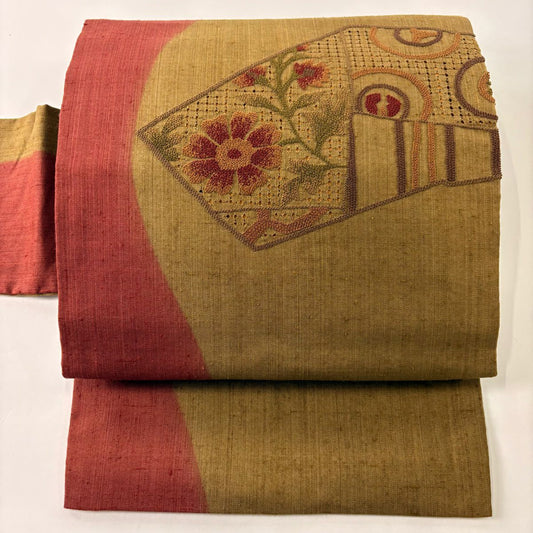 【庫存清倉】 名古屋帶 美品 秀品級 紬織織 草花紋紋 幾何學圖案 刺繡 茶綠 純蠶絲