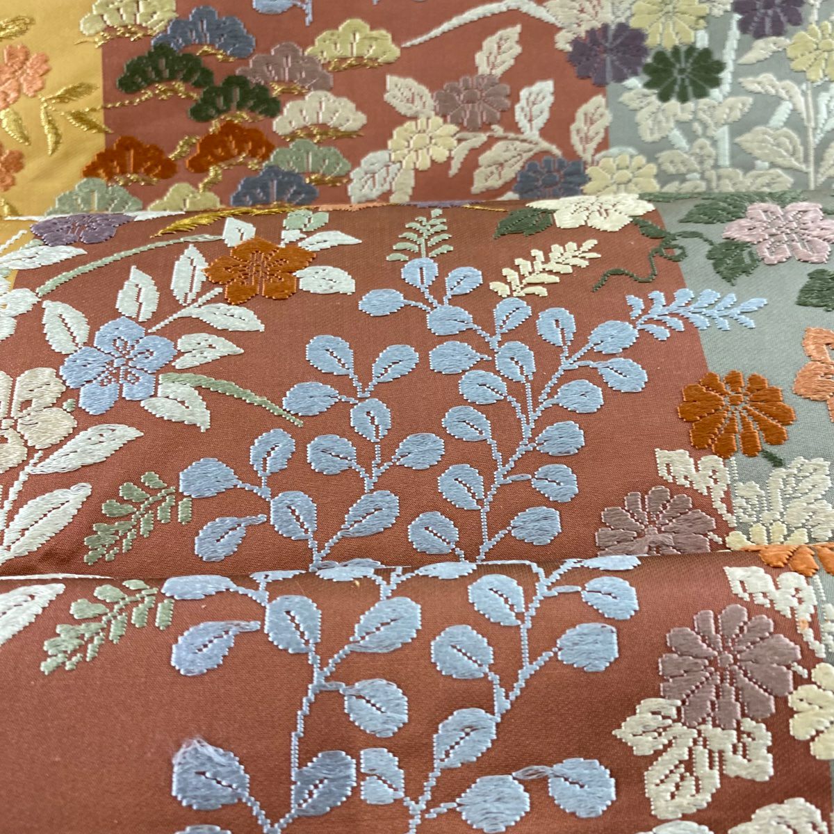 【庫存清倉】 袋帶 美品 秀品級 關西仕立 松樹竹子 秋草 唐織 金絲 茜 紅 六通 純蠶絲
