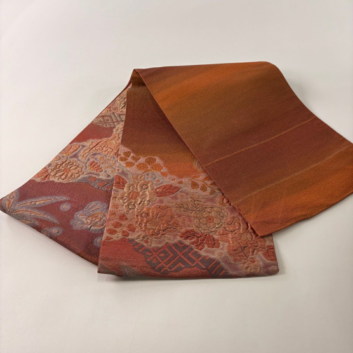 【庫存清倉】 袋帶 美品 優品級 草花紋 兔子 金金箔 深紅色 大鼓圖案 純蠶絲