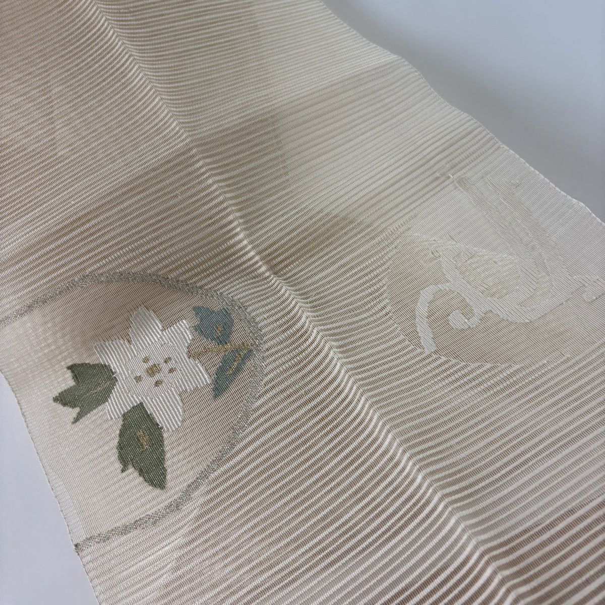【清倉特賣】名古屋帶 優品級 夏帶 絽 八寸名古屋帶 松樹葉仕立 花丸紋 金銀彩 奶油色 純蠶絲