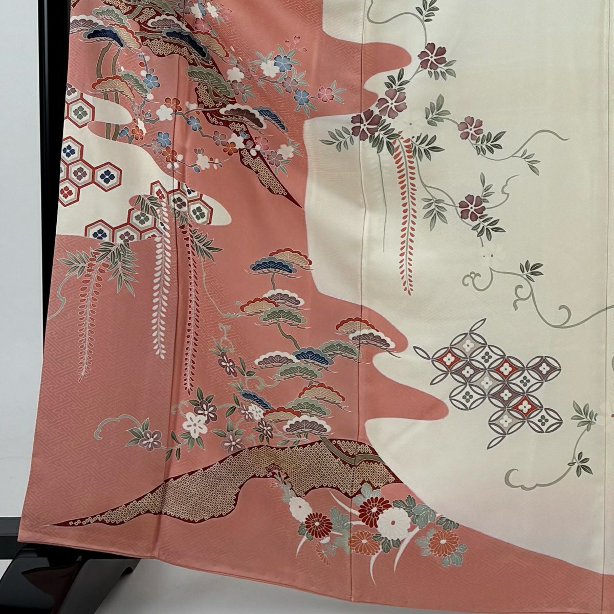 【庫存清倉】訪問服 身長164cm 袖長68cm L 雙層 落款 松樹梅花 龜甲 金糸 刺繡 鮭粉色 純蠶絲 名品級