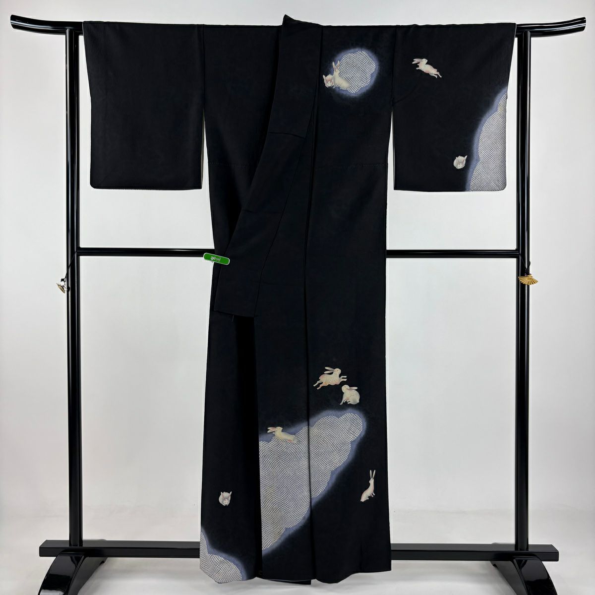 付下 身長159cm 袖長64.5cm M 雙層 有落款 兔子 雲紋 漸層 黑色 純蠶絲 逸品級