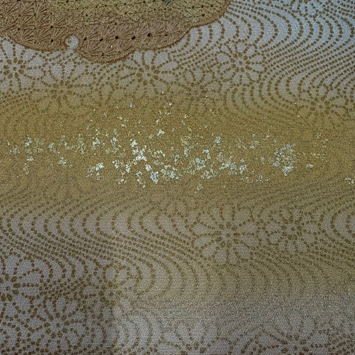 訪問服 身長158cm 袖長64cm M 雙層 雪輪 草花紋紋 刺繡 金彩裝飾 粉米色 純蠶絲 秀品級