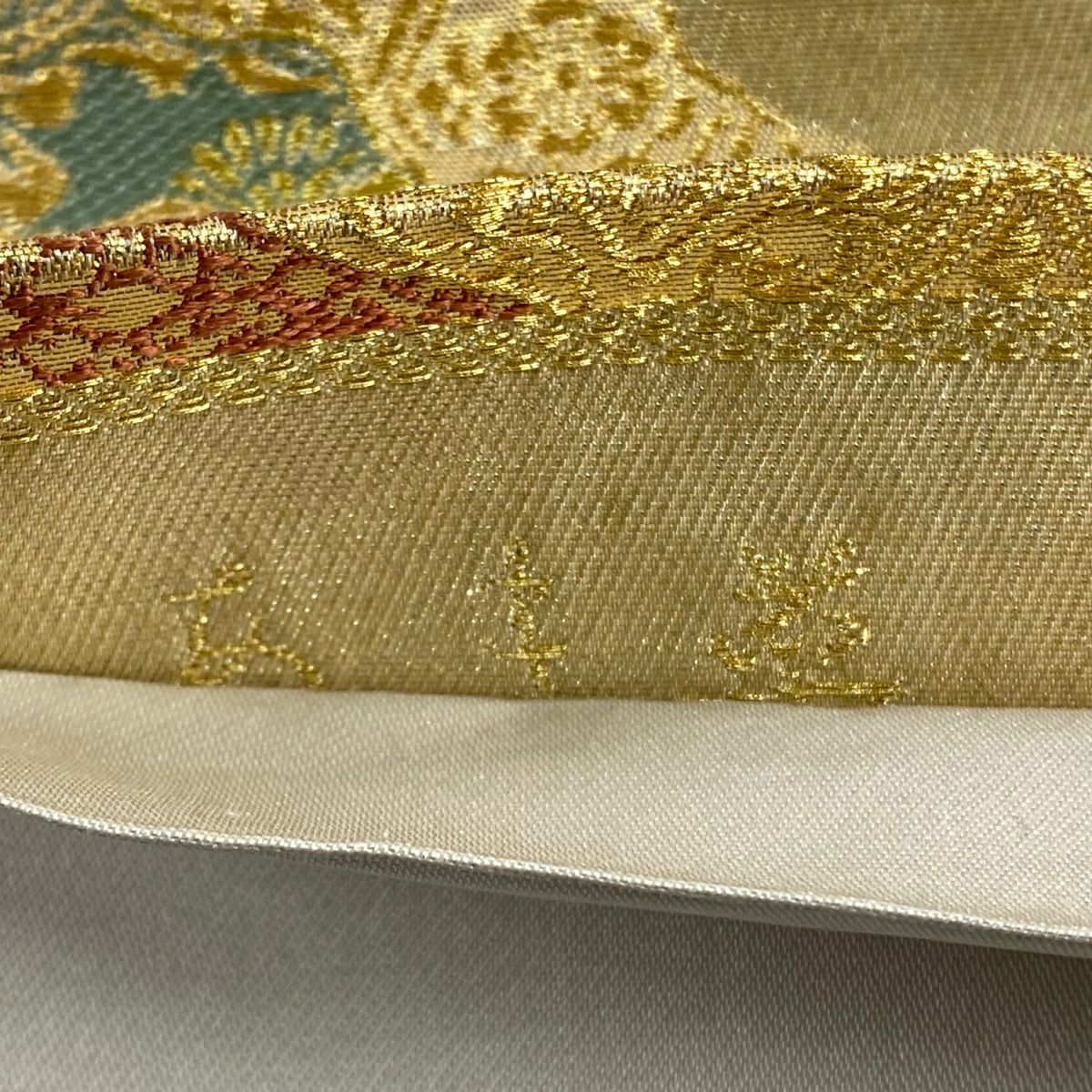 袋帶 美品 秀品級 道長取 草花紋 金金箔 金銀彩 米色 六通 純蠶絲