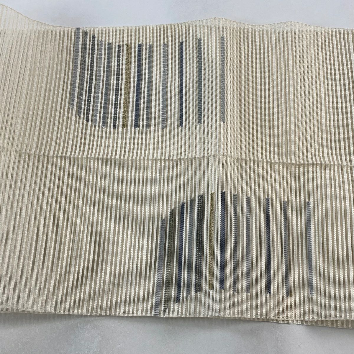 名古屋帶 優品級 夏帶 絽 八寸名古屋帶 松樹葉仕立 雜紋 奶油色 純蠶絲