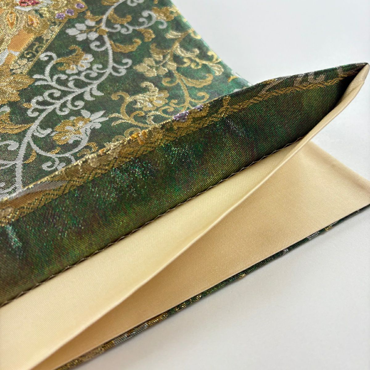 袋帶 美品 秀品級 草花紋 花唐草紋 金絲 金金箔 綠 六通 純蠶絲