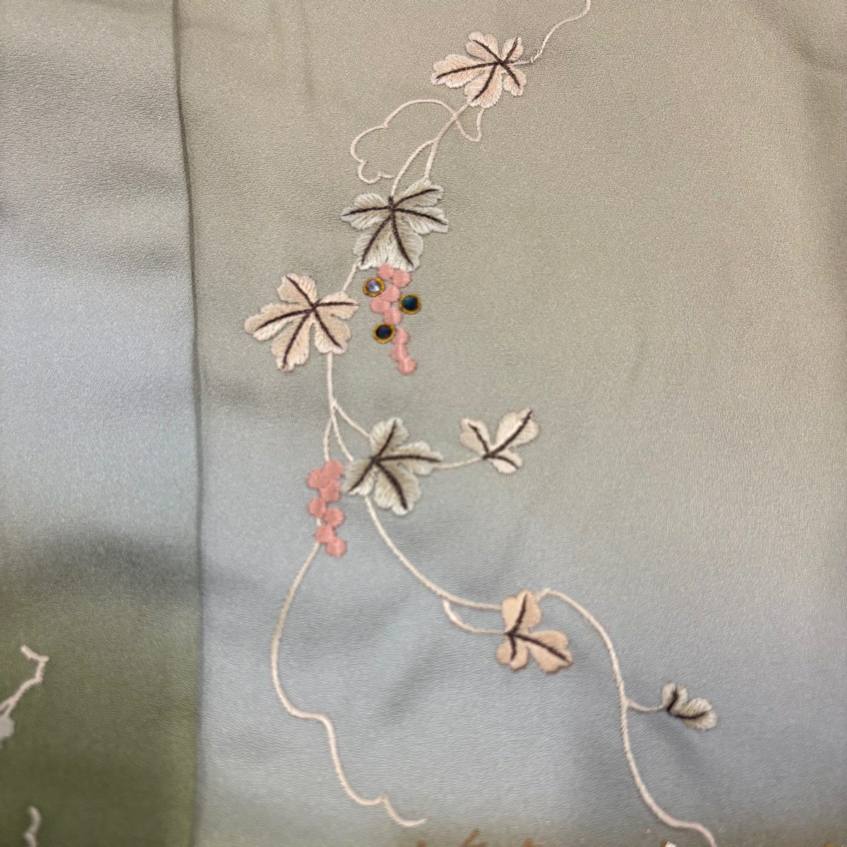 付下 身長164cm 袖長65.5cm M 雙層 葡萄 刺繡 金銀彩 薄綠 純蠶絲 秀品級