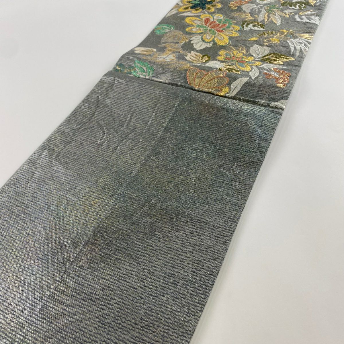 袋帶 美品 秀品級 草花紋紋 鳥 金銀彩 金金箔 灰色 六通 純蠶絲