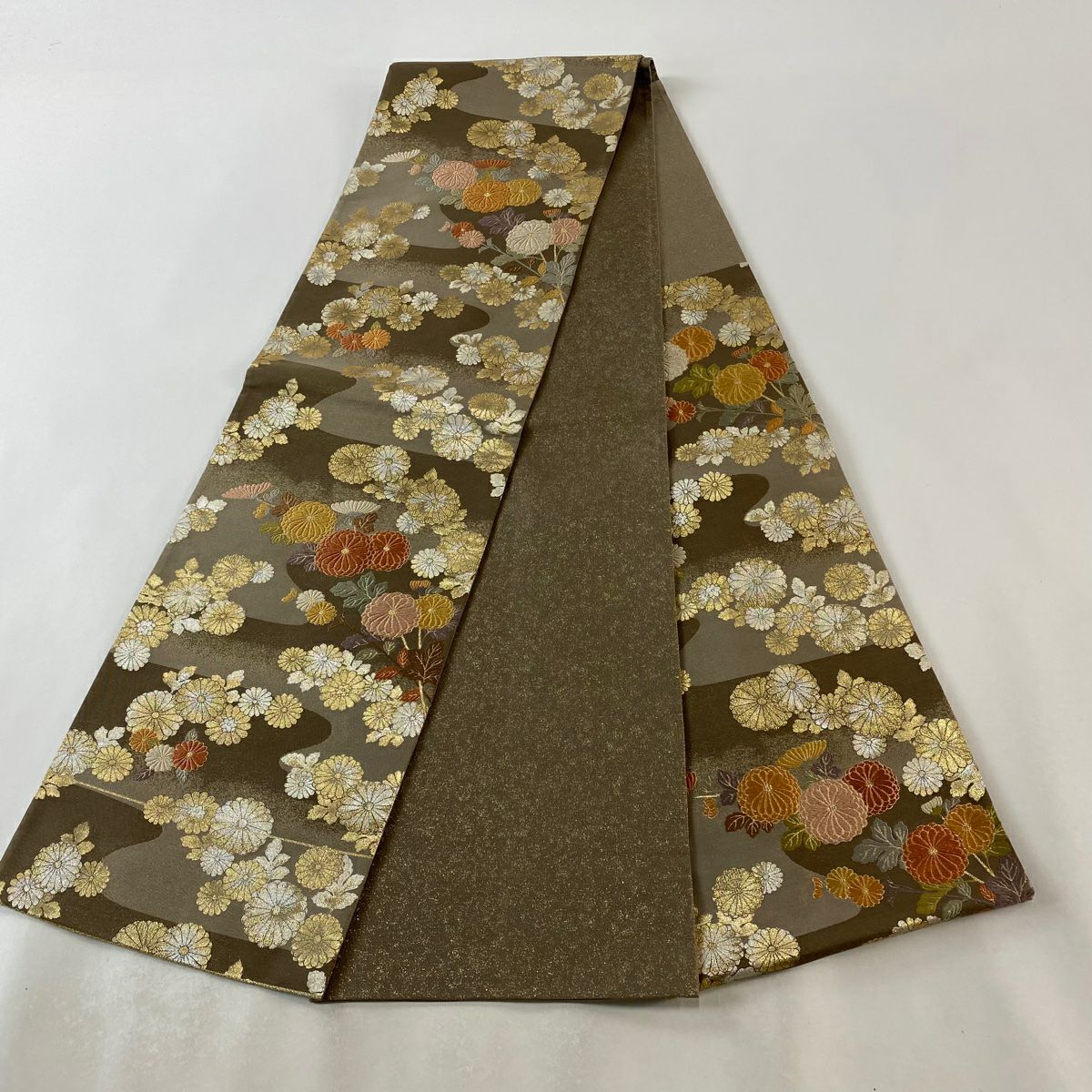 袋帶 秀品級 關西仕立 雛菊花 刺繡 金金箔 淺茶 六通 純蠶絲