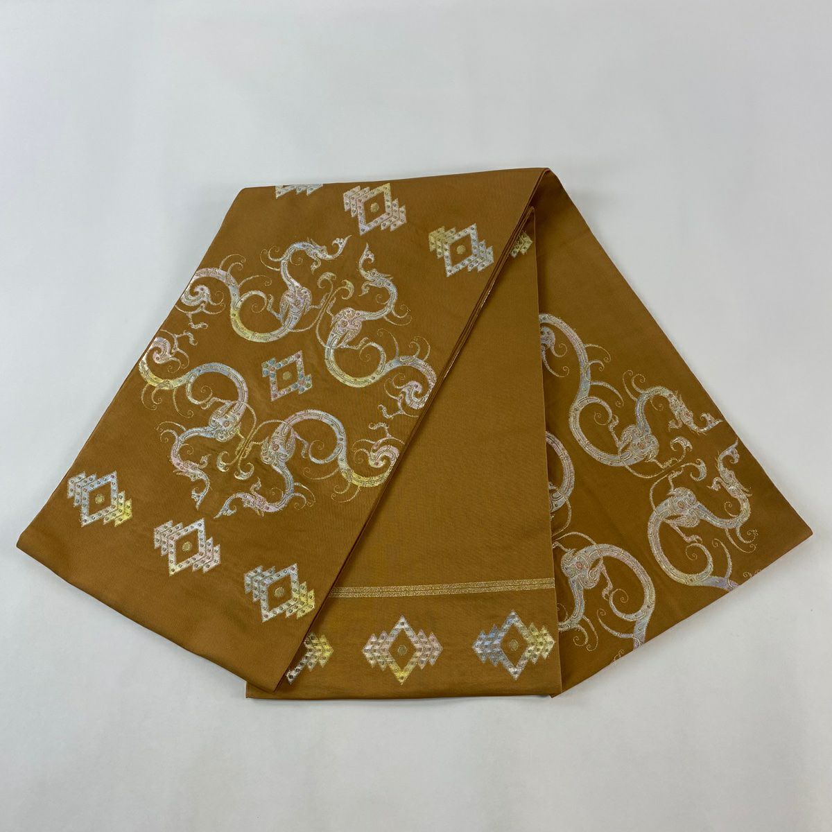 袋帶 逸品級 龍村平蔵 落款 龍 菱 金絲 金銀彩 山吹茶 紋樣 純蠶絲