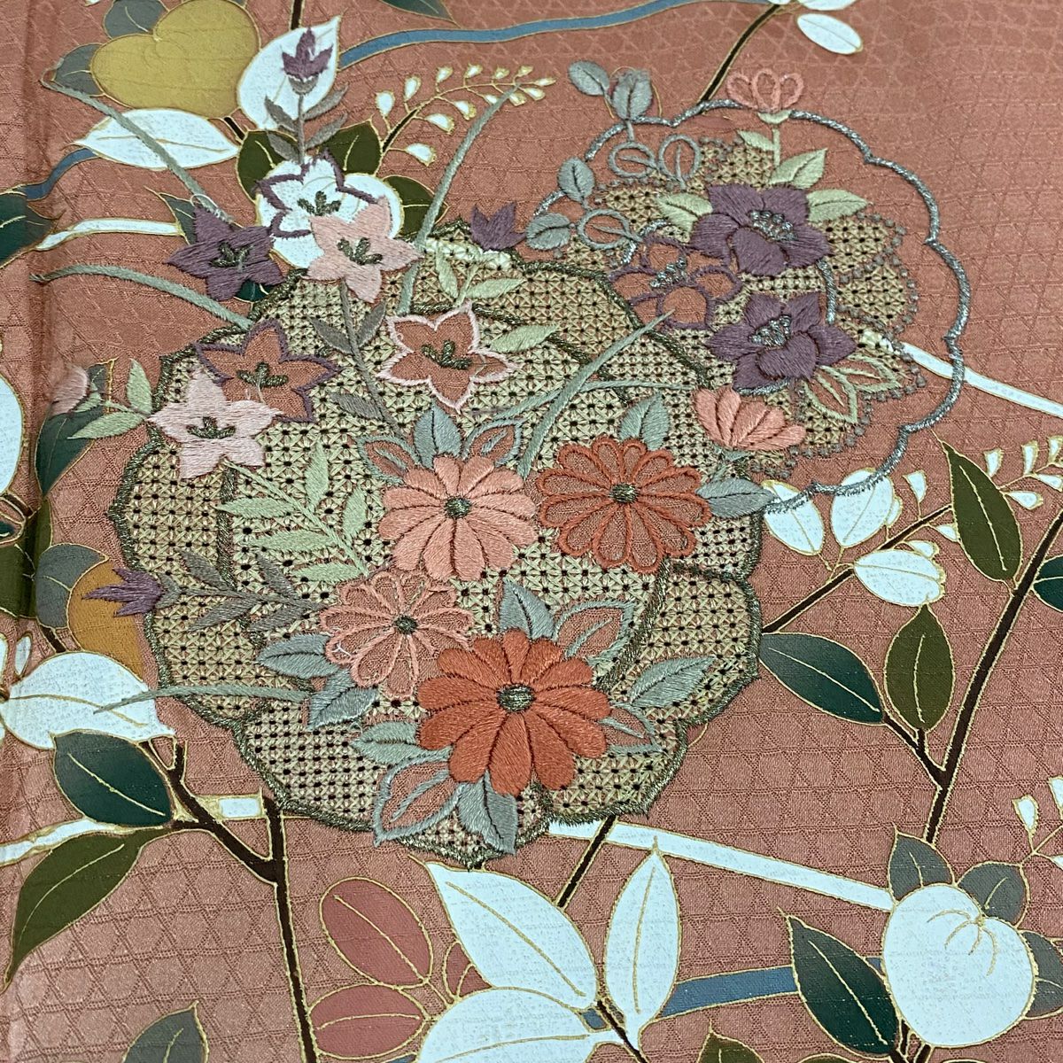 訪問服 身長156cm 袖長66cm M 雙層 鏡裏文 草花紋紋 刺繡 金糸 粉紅 純蠶絲 秀品級