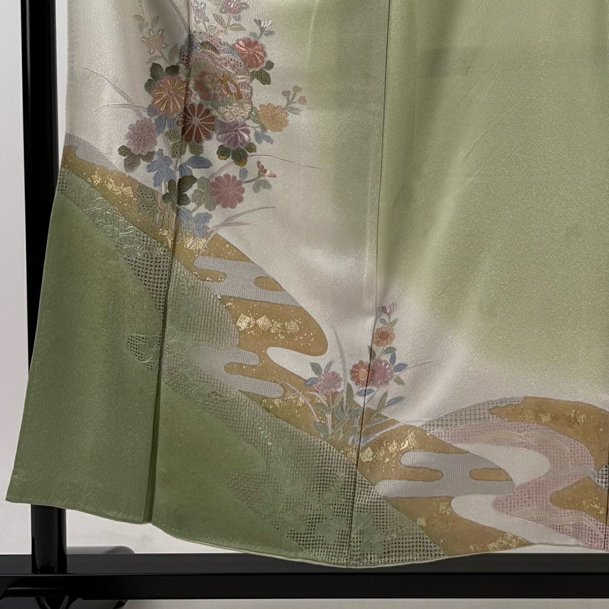 訪問服 身長154cm 袖長64cm M 雙層 雪輪 菊花 刺繡 金彩裝飾 薄綠 純蠶絲 秀品級