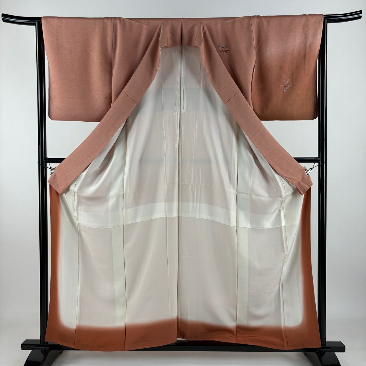 付下 身長156.5cm 袖長64.5cm M 雙層 萬壽菊花 萩 刺繡 金銀彩 粉米色 純蠶絲 美品 優品級