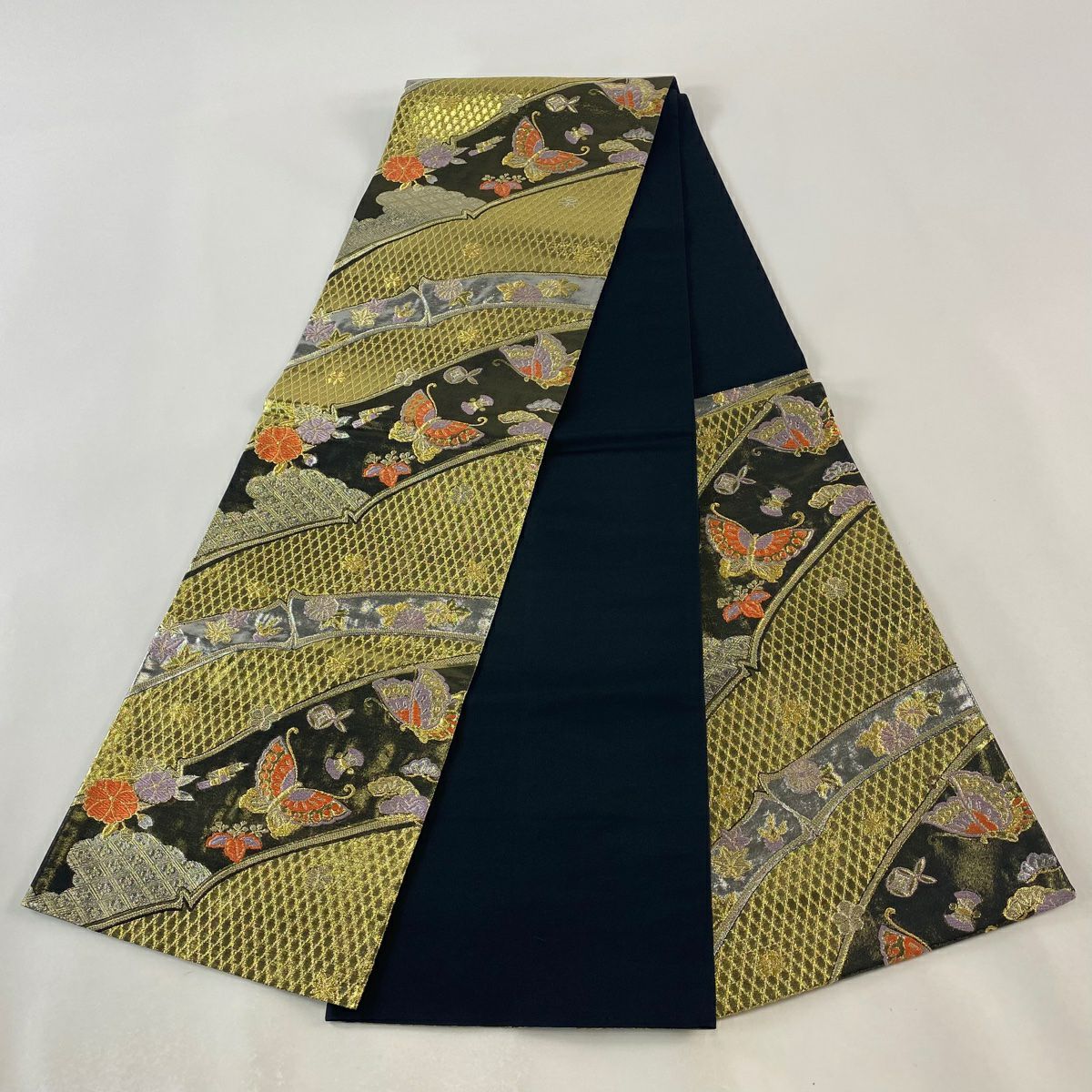 袋帶 美品 秀品級 蝶 松樹竹子梅花 金糸 金金箔 黑 六通 純蠶絲