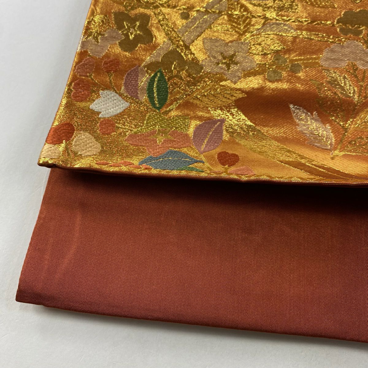 袋帶 美品 秀品級 關西仕立 花丸紋 菊花 金金箔 唐織 橙色 六通 純蠶絲