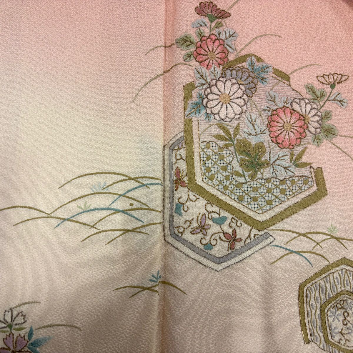 付下 身長160cm 袖長62cm S 雙層 龜甲 草花紋紋 金彩裝飾 蘇州刺繡 粉紅 純蠶絲 秀品級 一個紋