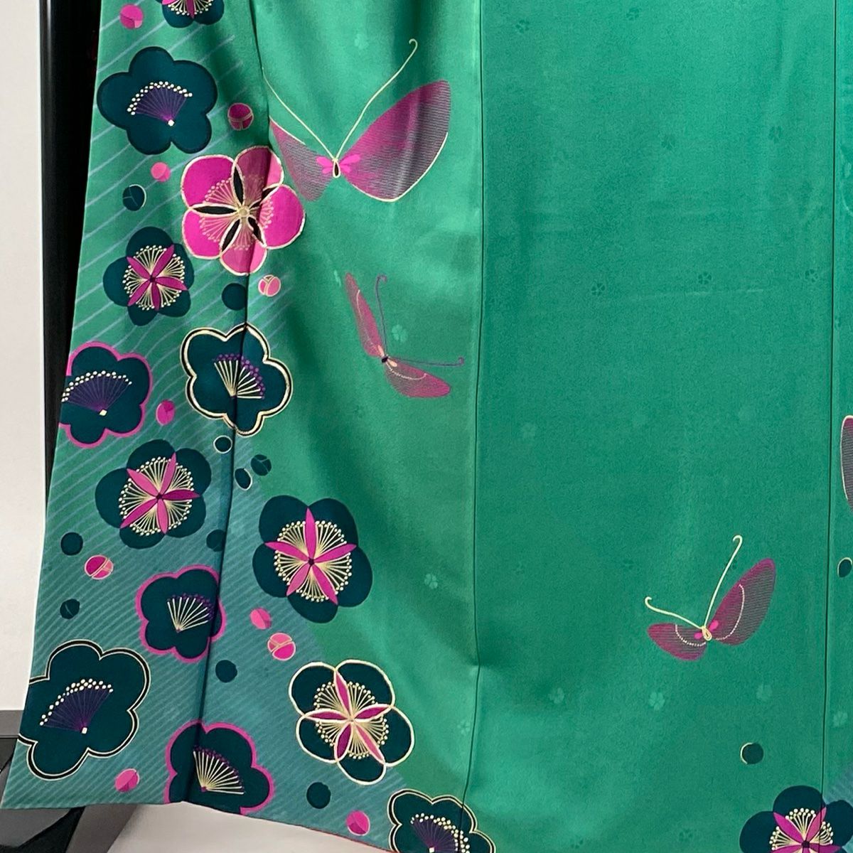 【清倉特賣】振袖禮服 身長167cm 袖長67cm M 雙層 梅花 蝶 金銀彩 綠 純蠶絲 名品級