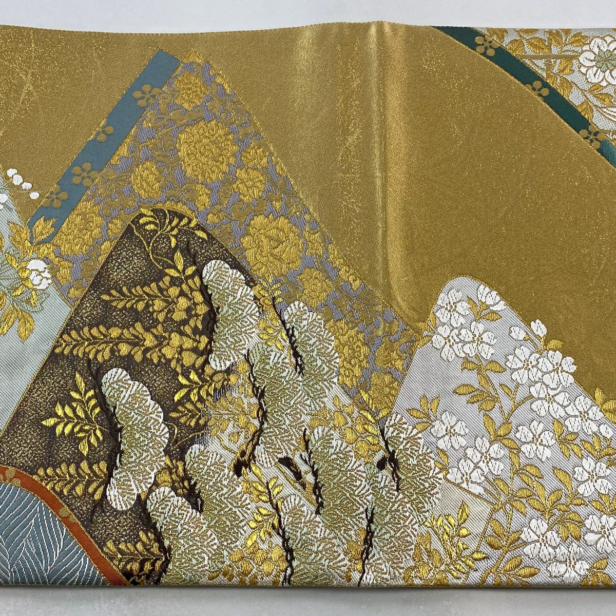 袋帶 美品 秀品級 卷物 草花紋 金絲 金金箔 金色 六通 純蠶絲