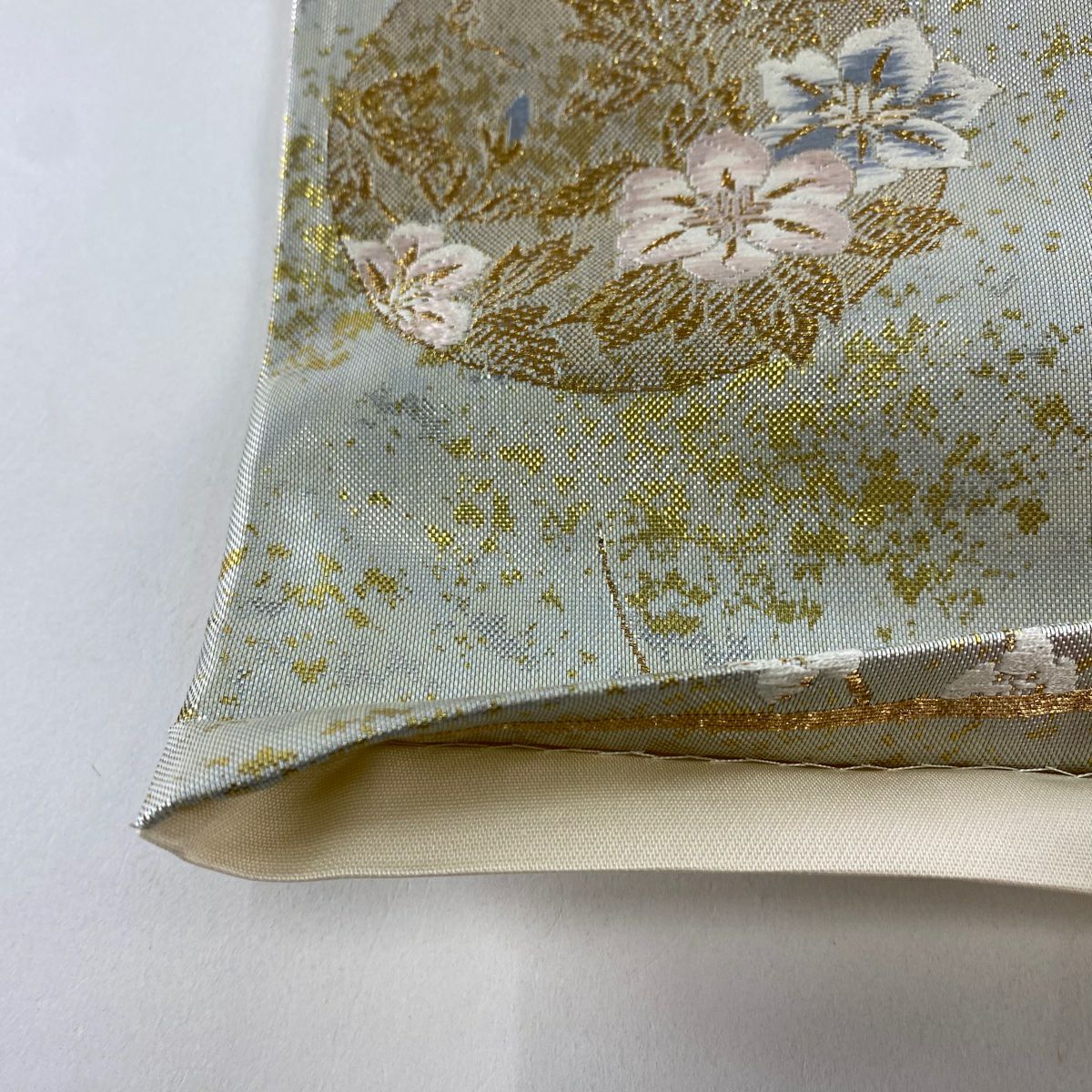 袋帶 美品 秀品級 扇子面 草花紋 金糸 金金箔 銀色 六通 純蠶絲