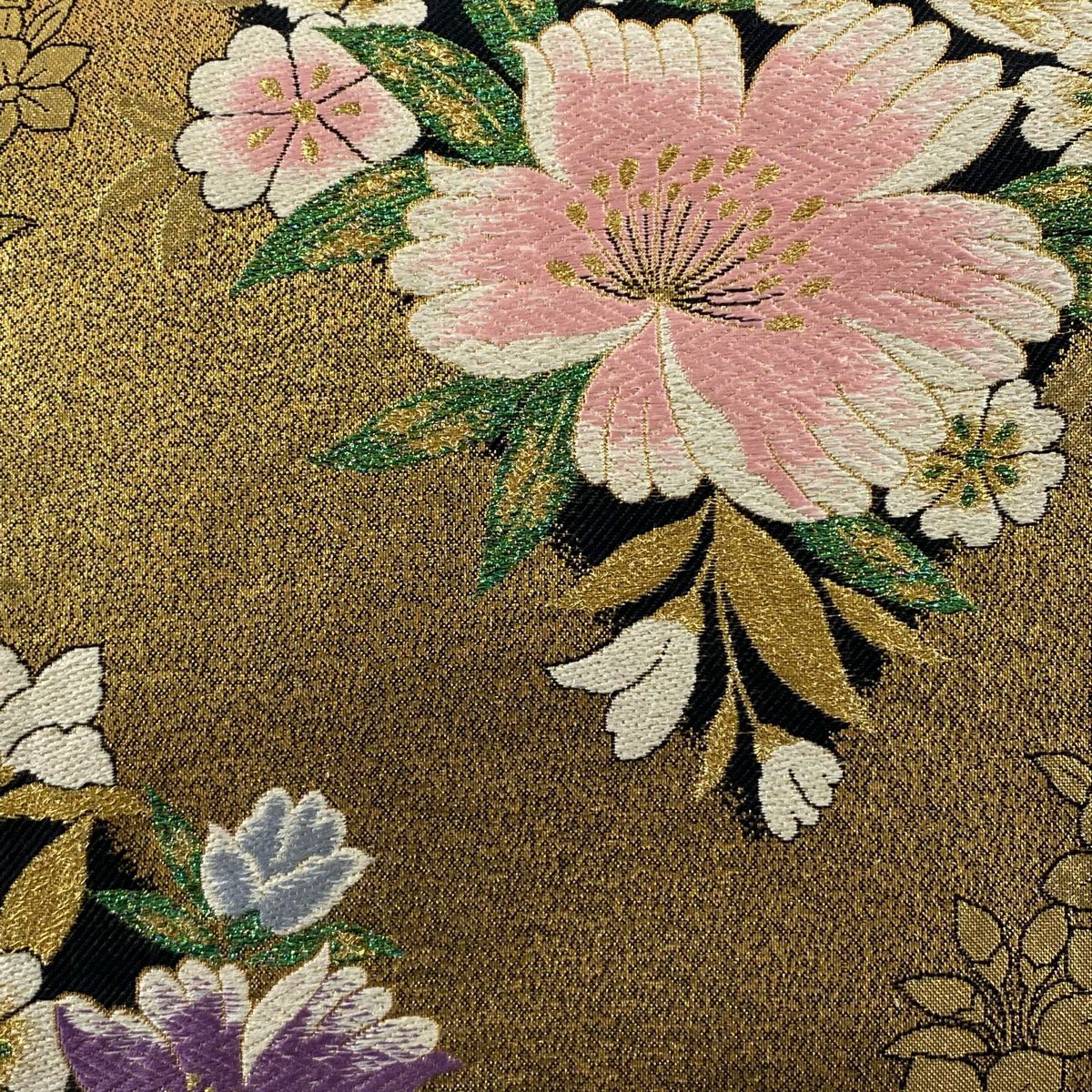 【美品】 袋帶 秀品級 草花紋紋 菱形 金金箔 唐織 金 六通 純蠶絲
