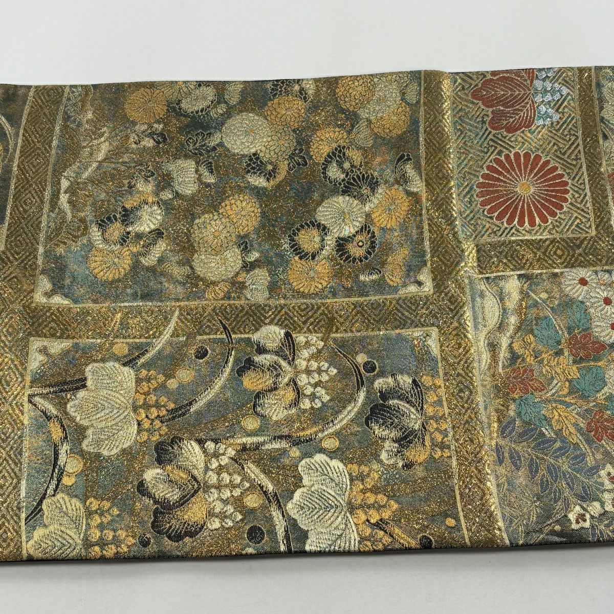 【美品】 袋帶 秀品級 菊花 桐 金金箔 金銀彩 金色 六通 純蠶絲