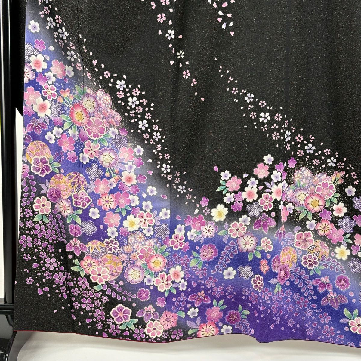 振袖禮服 身長163.5cm 袖長67cm M 雙層櫻花手鞠金通金銀彩黑純蠶絲逸品級