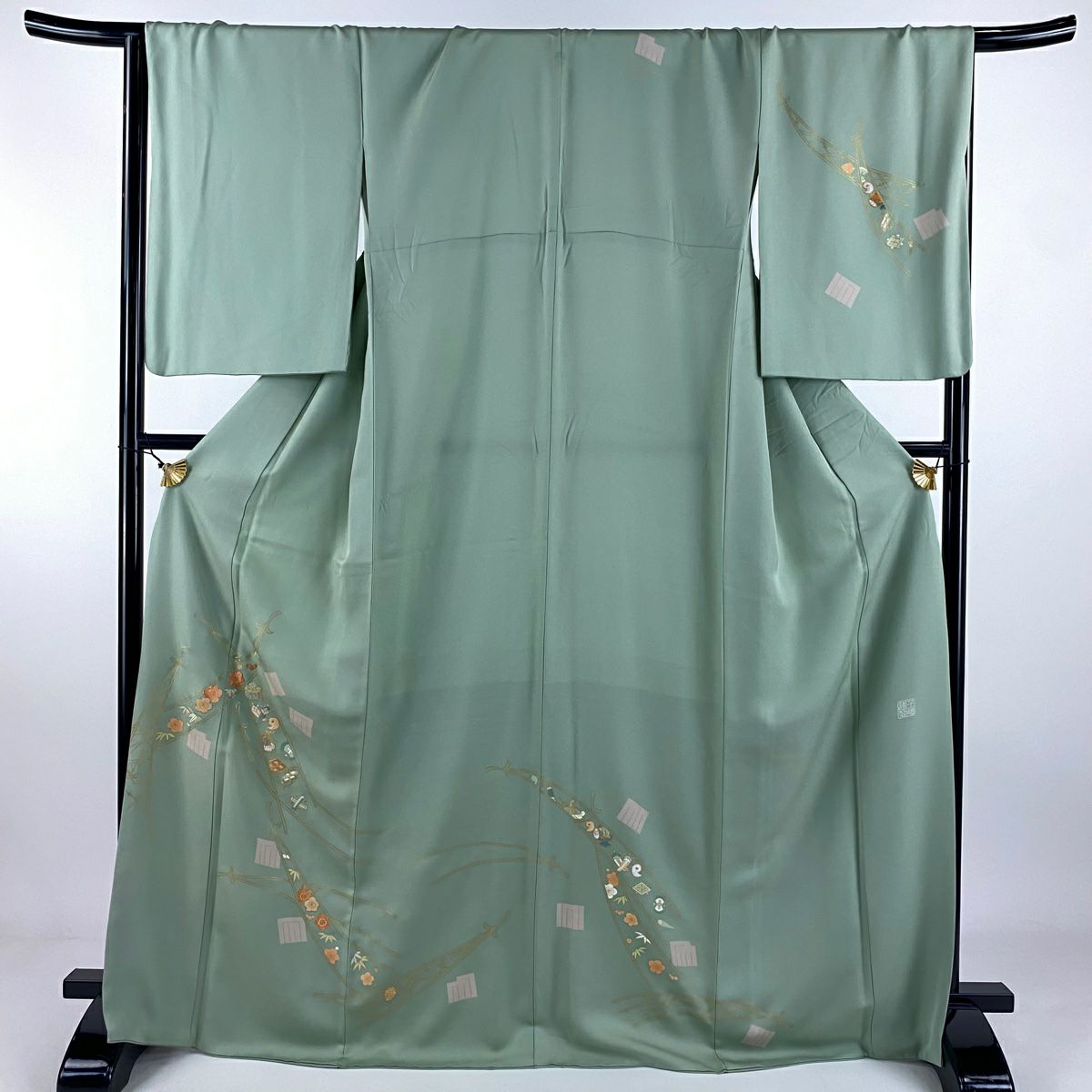 訪問服 身長170.5cm 袖長68cm L 雙層 千總 落款あり 松樹竹子梅花 寶盡くし 刺繡 金彩裝飾 淺綠 純蠶絲 逸品級 一つ紋