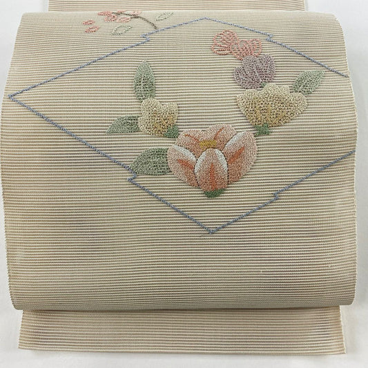名古屋帶 美品 名品級 夏帶 八寸名古屋帶 草花紋紋 松樹皮菱 相良刺繡 米色 純蠶絲
