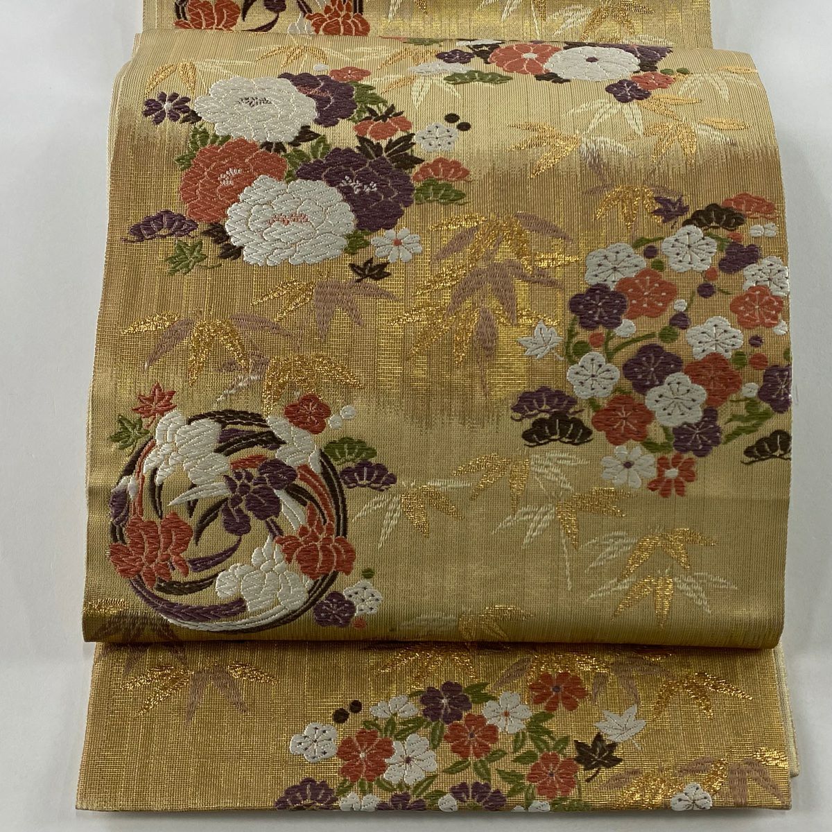 袋帶 美品 秀品級 花丸紋 松樹竹子梅花 唐織 金金箔 金色 六通 純蠶絲