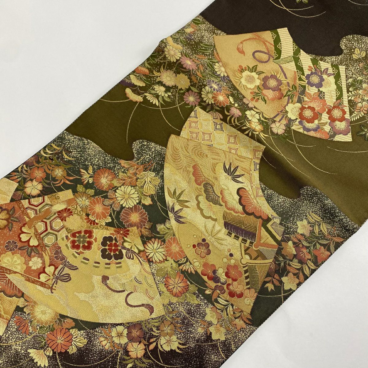 袋帶 美品 秀品級 扇子面 草花紋 黑灰 六通 純蠶絲