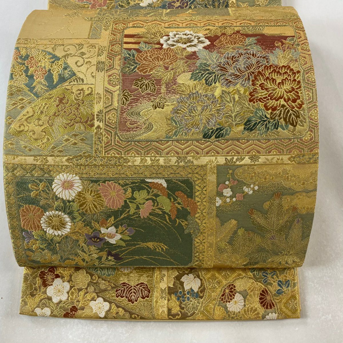 袋帶 美品 秀品級 牡丹 松樹竹子梅花 金金箔 唐織 金色 六通 純蠶絲