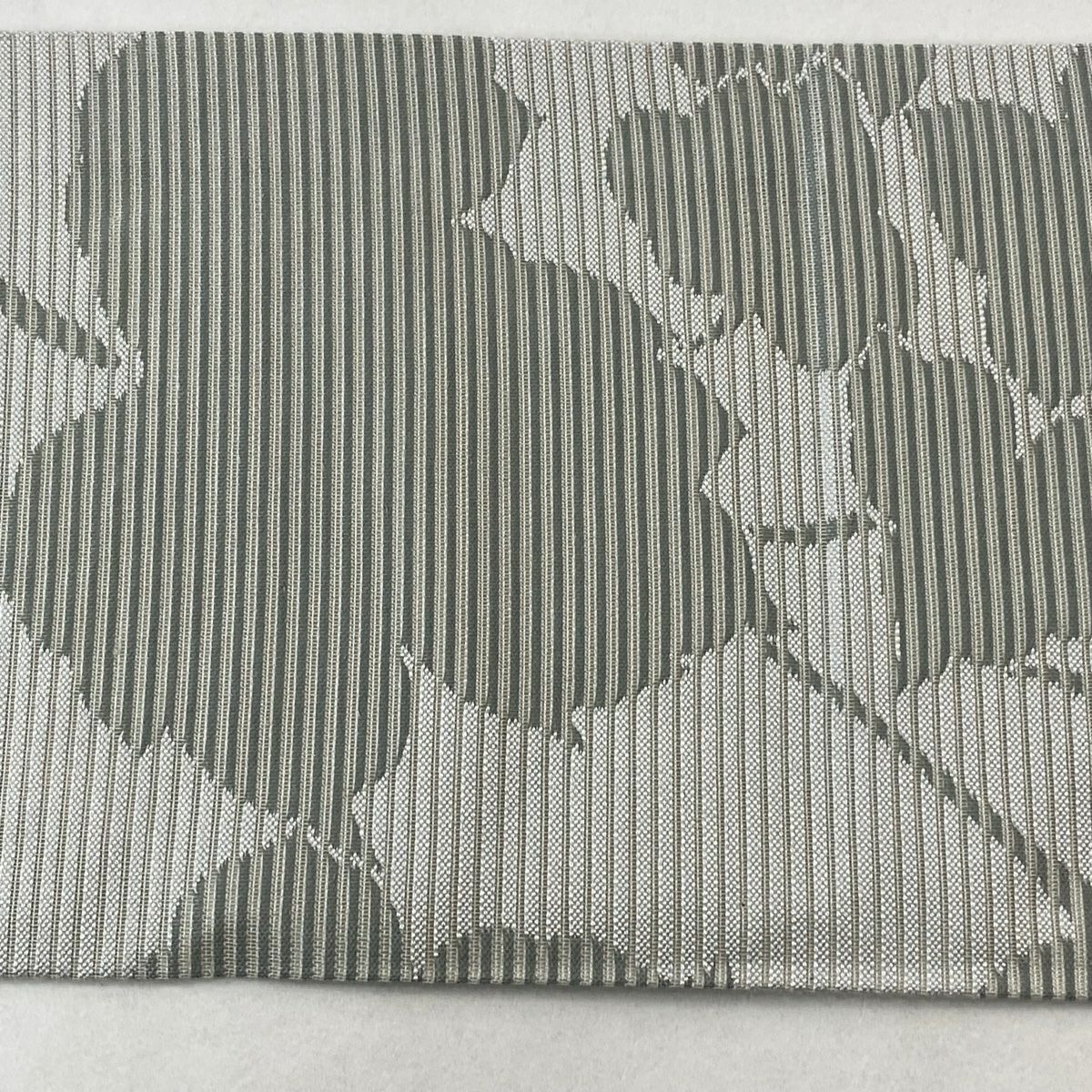 名古屋帶 秀品級 蔦 縞 灰 純蠶絲