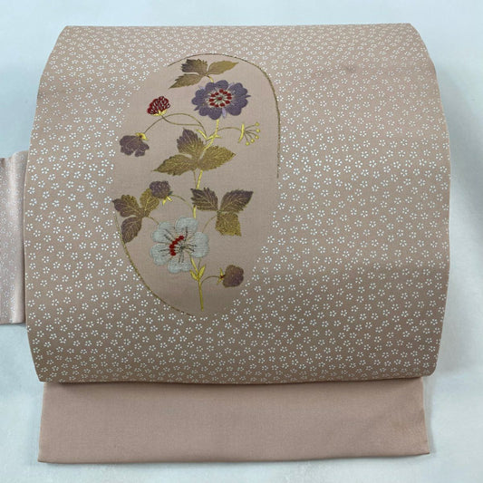 名古屋帶 優品級 草花紋刺繡 金銀線 粉米色 純蠶絲