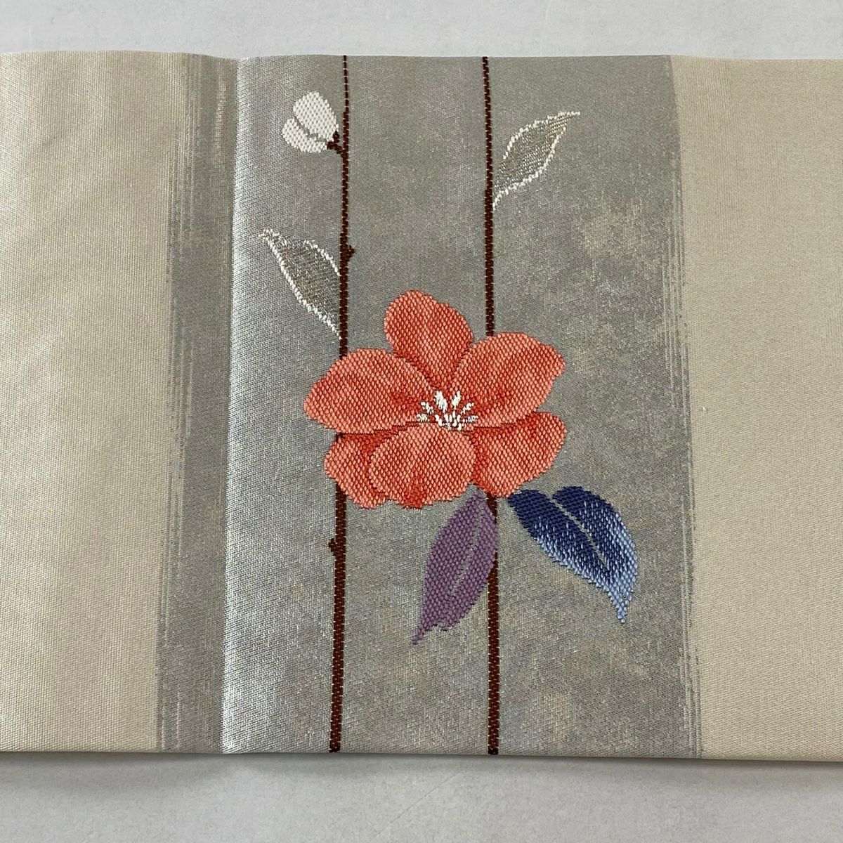 【美品】 名古屋帶 優品級 枝花 金金箔 銀線 灰白 純蠶絲