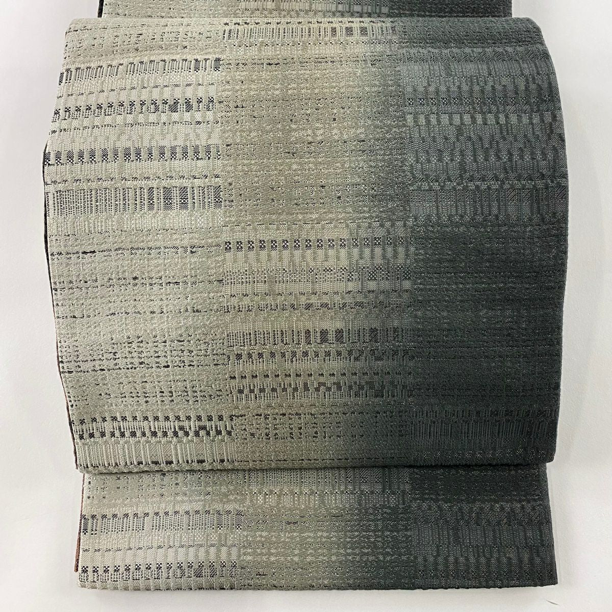 【庫存清倉】 袋帶 美品 名品級 手先二通り 條紋 幾何學 銀線 漸層 灰綠 大鼓圖案 純蠶絲
