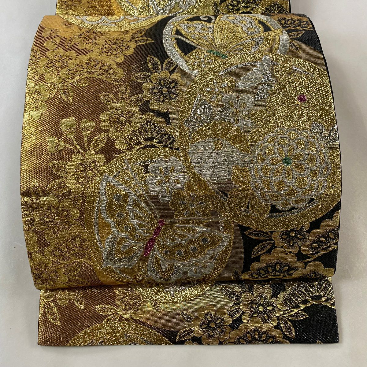 袋帶 秀品級 夢乃里 蝶 草花紋 金金箔 金色 六通 純蠶絲