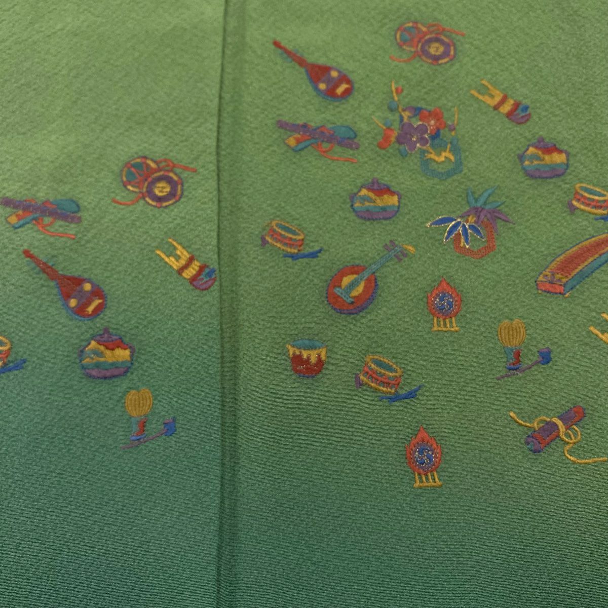 付下 身長160.5cm 袖長64.5cm M 雙層 和樂器 刺繡 金絲 蓬萊綠 純蠶絲 秀品級
