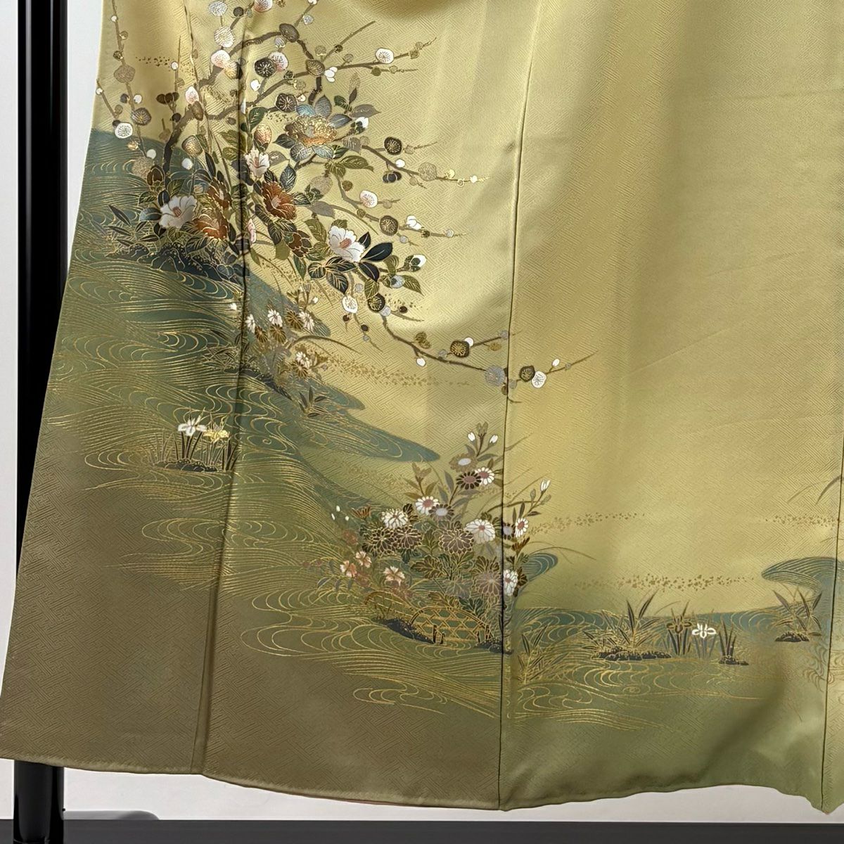 訪問服 身長154.5cm 袖長64cm M 雙層 椿 流水 金彩裝飾 拉麵 淡黃土色 純蠶絲 優品級 一つ紋