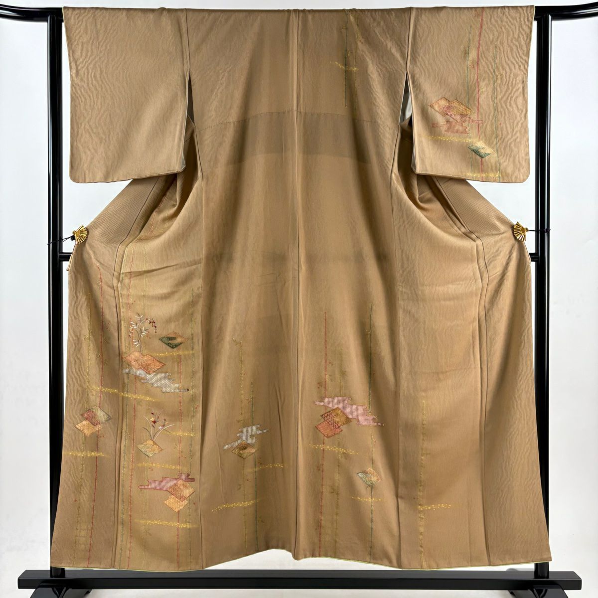 訪問服 身長152cm 袖長63.5cm S 雙層 菱 葉與果實 刺繡 金彩裝飾 淺茶 純蠶絲 優品級