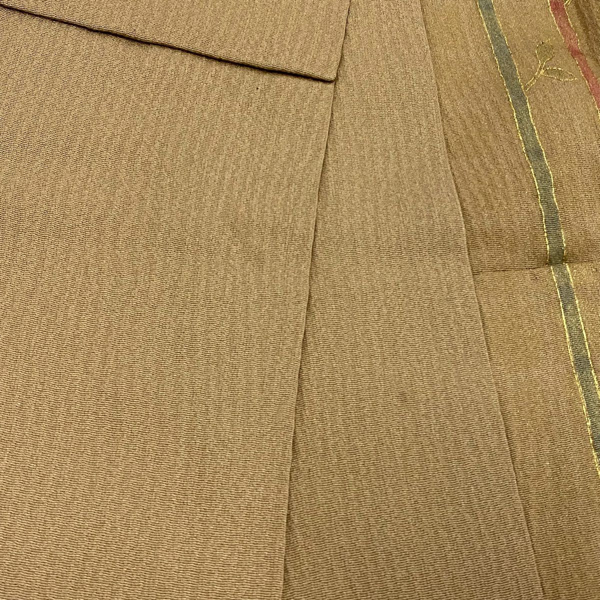 訪問服 身長152cm 袖長63.5cm S 雙層 菱 葉與果實 刺繡 金彩裝飾 淺茶 純蠶絲 優品級