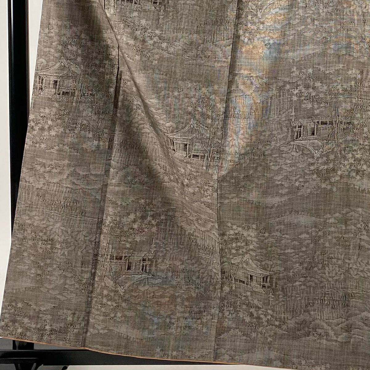 【美品】 大島紬織 身長161cm 袖長63cm S 雙層 純泥染 證書附帶 建築 樹木 焦茶 純蠶絲 名品級