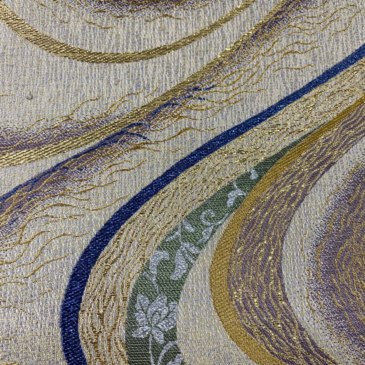 【庫存清倉】 【美品】 袋帶 名品級 花唐草紋 流水 金絲 金金箔 米色 六通 純蠶絲