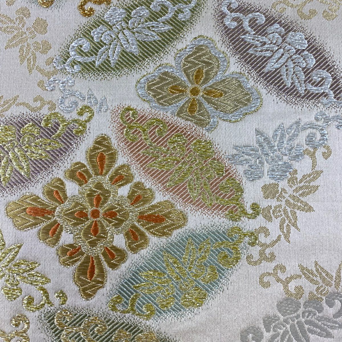 【庫存清倉】 【美品】 袋帶 名品級 關西仕立 七寶 花菱 金絲 金金箔 奶油 六通 純蠶絲